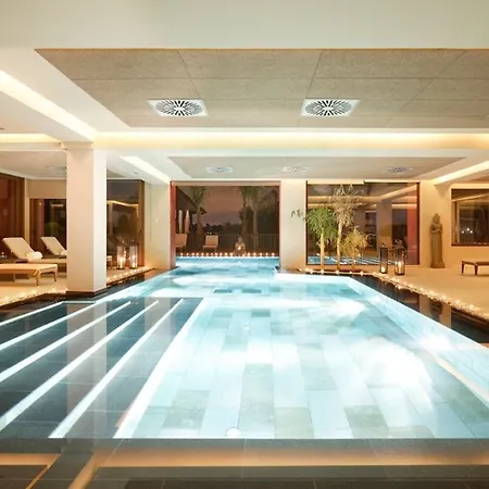 Gardens & Thai Spa, A Royal Hideaway 5*