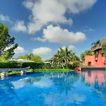 Hotel Gardens & Thai Spa, A Royal Hideaway