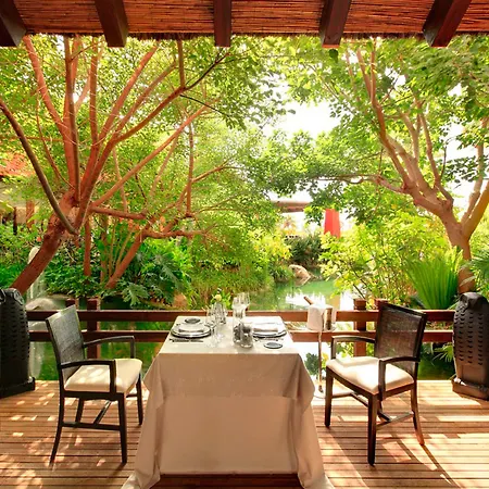 Hotel Gardens & Thai Spa, A Royal Hideaway 5*