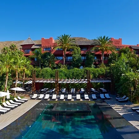 Gardens & Thai Spa, A Royal Hideaway