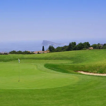 Hotel Gardens & Thai Spa, A Royal Hideaway 5*