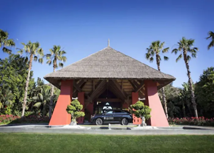 Hotel Gardens & Thai Spa, A Royal Hideaway 5*