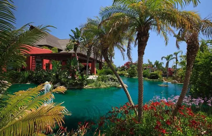 Hotel Gardens & Thai Spa, A Royal Hideaway