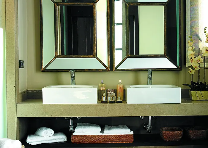 Gardens & Thai Spa, A Royal Hideaway Hotel 5*