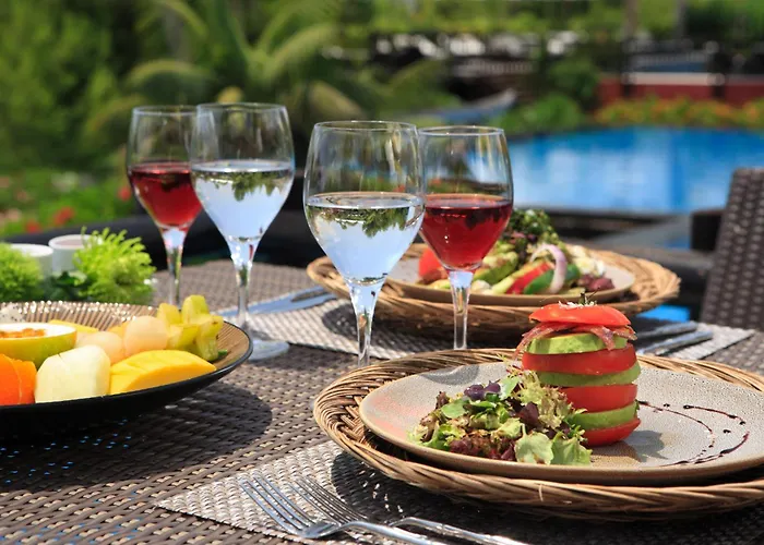 Hotel Gardens & Thai Spa, A Royal Hideaway 5*