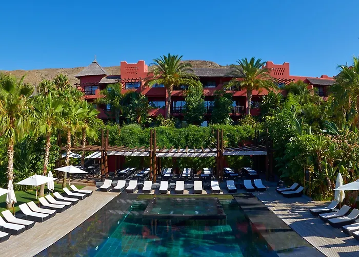 Gardens & Thai Spa, A Royal Hideaway