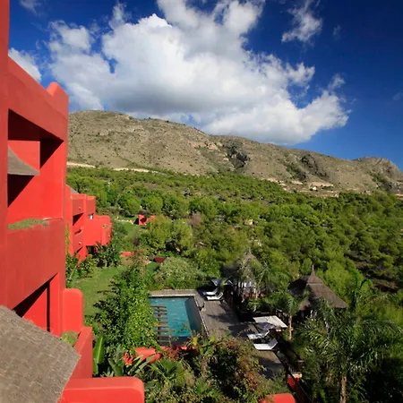 Gardens & Thai Spa, A Royal Hideaway